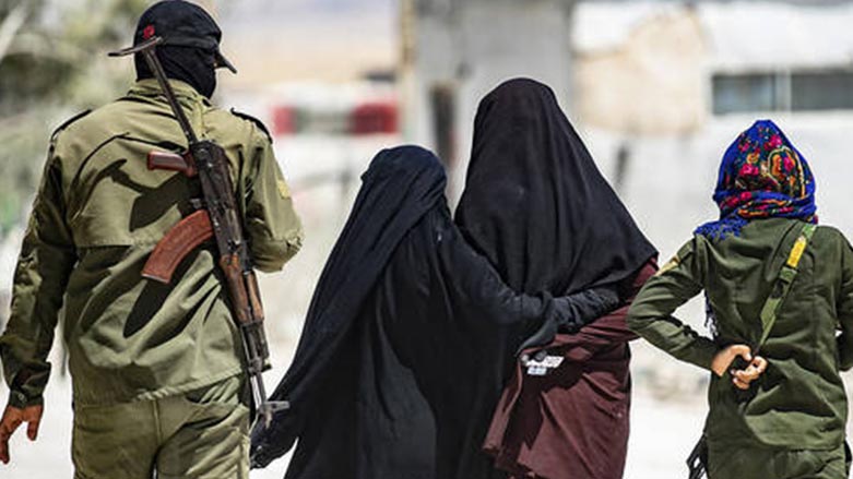 له‌ هۆل ژماره‌یه‌ك داعش رایانكرد